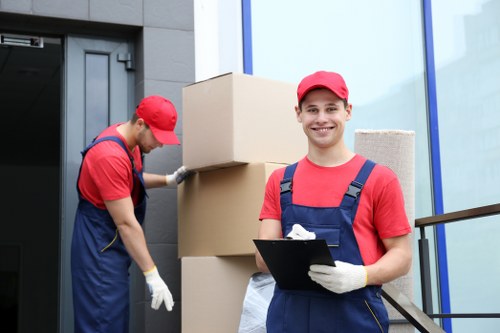 Storage pricing overview for a small local clearance estimate