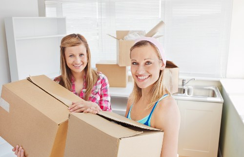 Safe furniture handling during Hernehill flat removals